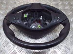 Steering Wheel with Controls – Alfa Romeo Giulietta 2010-2020