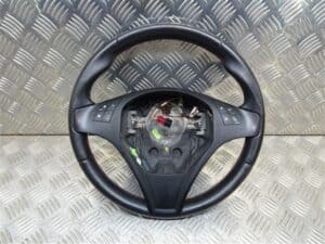 Steering Wheel with Red Stitching and Switches – Alfa Romeo Giulietta Mito 2010-2020