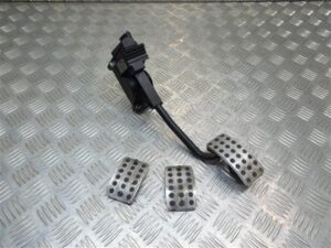 Throttle Brake Clutch Metal Pedal ORIGINAL SET – Alfa Romeo GT 147 2000-2010