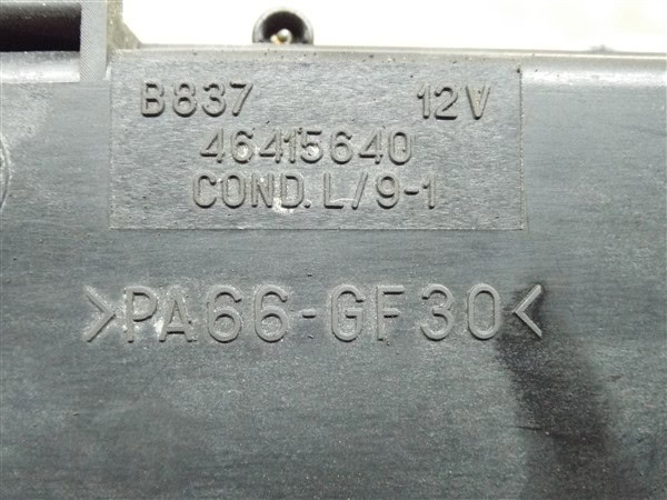 Engine Fusebox - Alfa Romeo 916 GTV Spider 1994-1997 - immagine 4