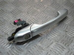 RIGHT – Chrome Door Handle – Alfa Romeo 146 2001-2010