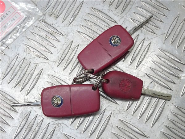 2.5 V6 Engine ECU with Code and Key Set Bosch 0261204707 - Alfa Romeo 166 1998-2001 - Image 9