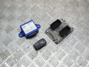 2.5 V6 Engine ECU with Code and Key Set Bosch 0261206661 – Alfa Romeo 166 2001-2008