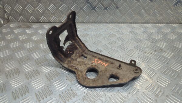 LEFT Bumper Washer Bottle Mount Bracket (Corrosion) - Alfa Romeo 159 Brera Spider 2005-2012 Copy