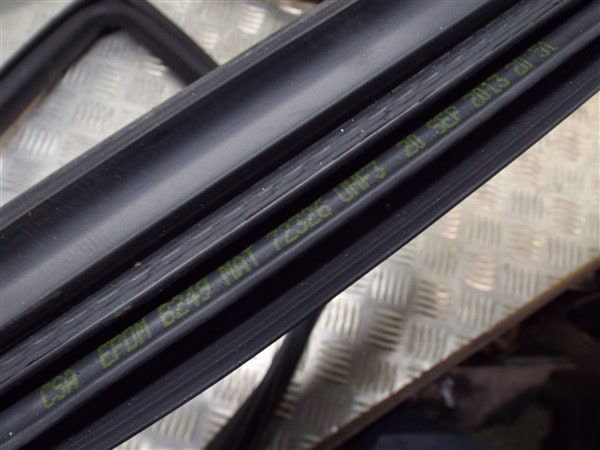 LEFT - Door Seal - Alfa Romeo Mito 2008-2020 - Image 3