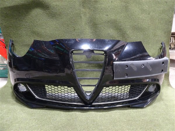 Front Bumper (Crack) Black 601 - Alfa Romeo Mito 2008-2018