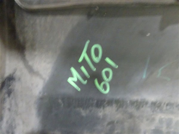 Front Bumper (Crack) Black 601 - Alfa Romeo Mito 2008-2018 - immagine 23