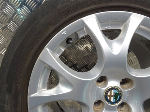 16 inch Alloy Wheels with Tyres 4x98 - Alfa Romeo Mito (145/146) 2009-2017 - immagine 22