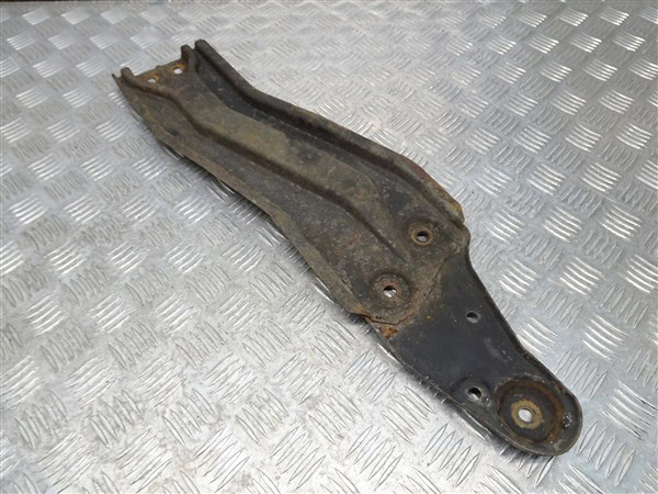 LEFT - Front Subframe Mount Bracket Support 3.0 3.2 V6 - Alfa Romeo 916 GTV Spider 1995-2005 - Image 4