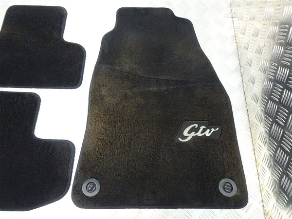 Black Floor Mats - Alfa Romeo 916 GTV 1995-2005 - Image 2