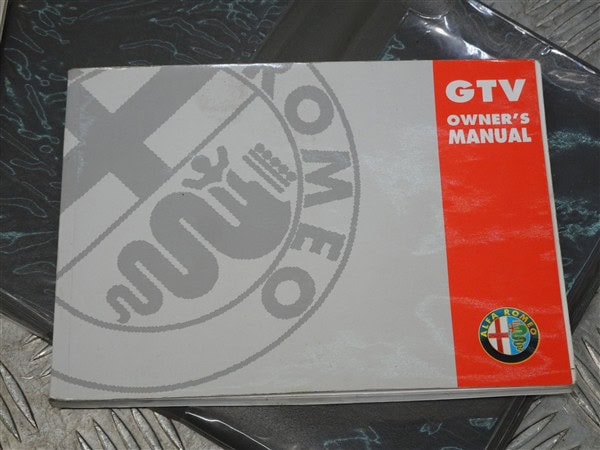 GTV Owners Manual Book Pack Phase2 – Alfa Romeo 916 GTV 1998-2005 - immagine 8