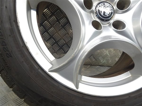 17 inch Horseshoe Alloy Wheels with Tyres 5x110 - Alfa Romeo 159 Brera Spider - Image 5