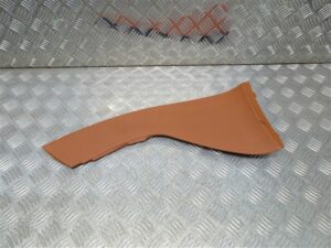 LEFT – Tan Tobacco Centre Console Trim – Alfa Romeo 939 Brera Spider 2005-2012