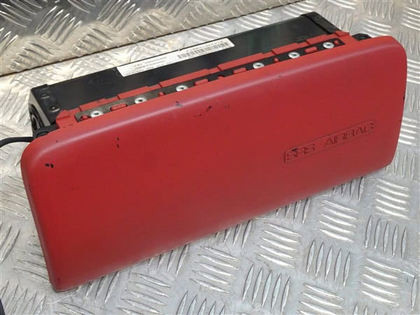 Red Airbag Dashboard – Alfa Romeo 916 GTV Spider 1998-2005 - Imagen 3