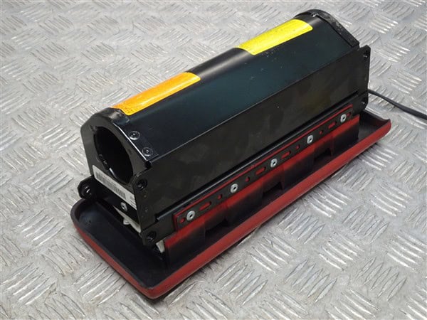 Red Airbag Dashboard – Alfa Romeo 916 GTV Spider 1998-2005 - Imagen 8