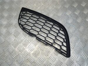 RIGHT – Bumper Grille – Alfa Romeo Giulietta 2010-2016