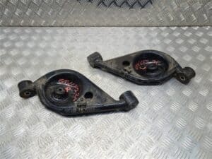 Rear Spring Pan Mounts Left and Right REFURBISHED with Poly Bushes – Alfa Romeo 916 GTV Spider 1995-2005