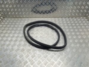 RIGHT – Rear Door Seal Saloon/Sedan – Alfa Romeo 159 2005-2012