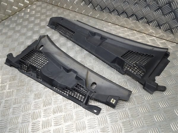 Scuttle Panel Window Screen Trim - Alfa Romeo 159 Brera Spider 2005-2012 – Image 2