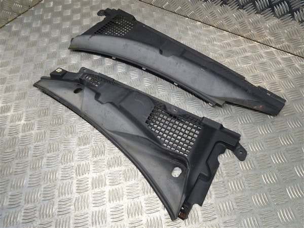Scuttle Panel Window Screen Trim - Alfa Romeo 159 Brera Spider 2005-2012 – Image 6