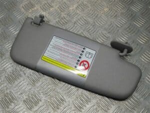 LEFT – Grey Sun Visor – Alfa Romeo Giulietta 2010-2020