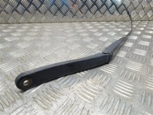 RIGHT – Wiper Arm – Alfa Romeo Mito 2008-2020