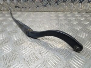 LEFT – Wiper Arm – Alfa Romeo Mito 2008-2020